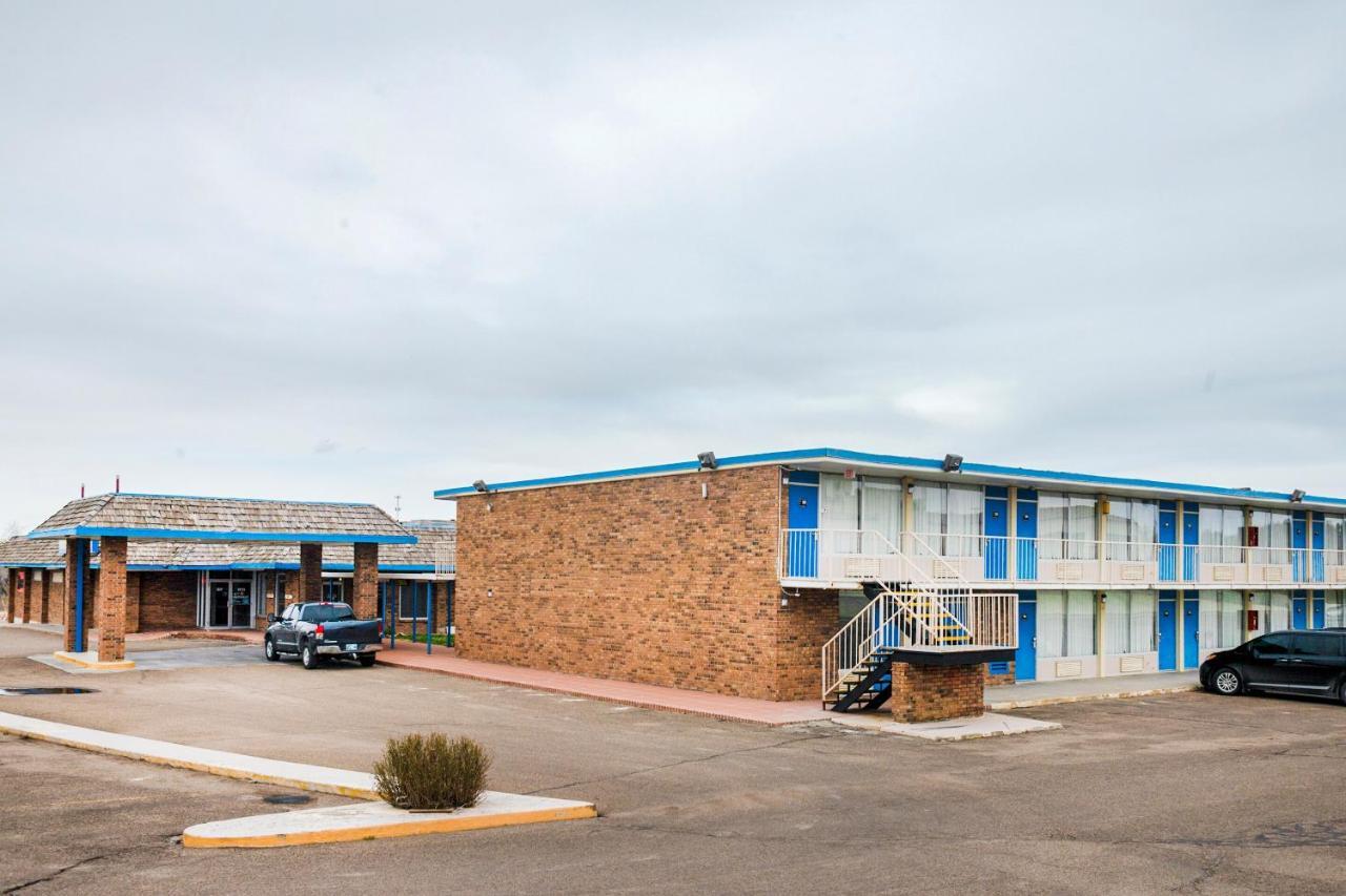 Oyo Hotel Guymon Ok Us-64 Екстериор снимка