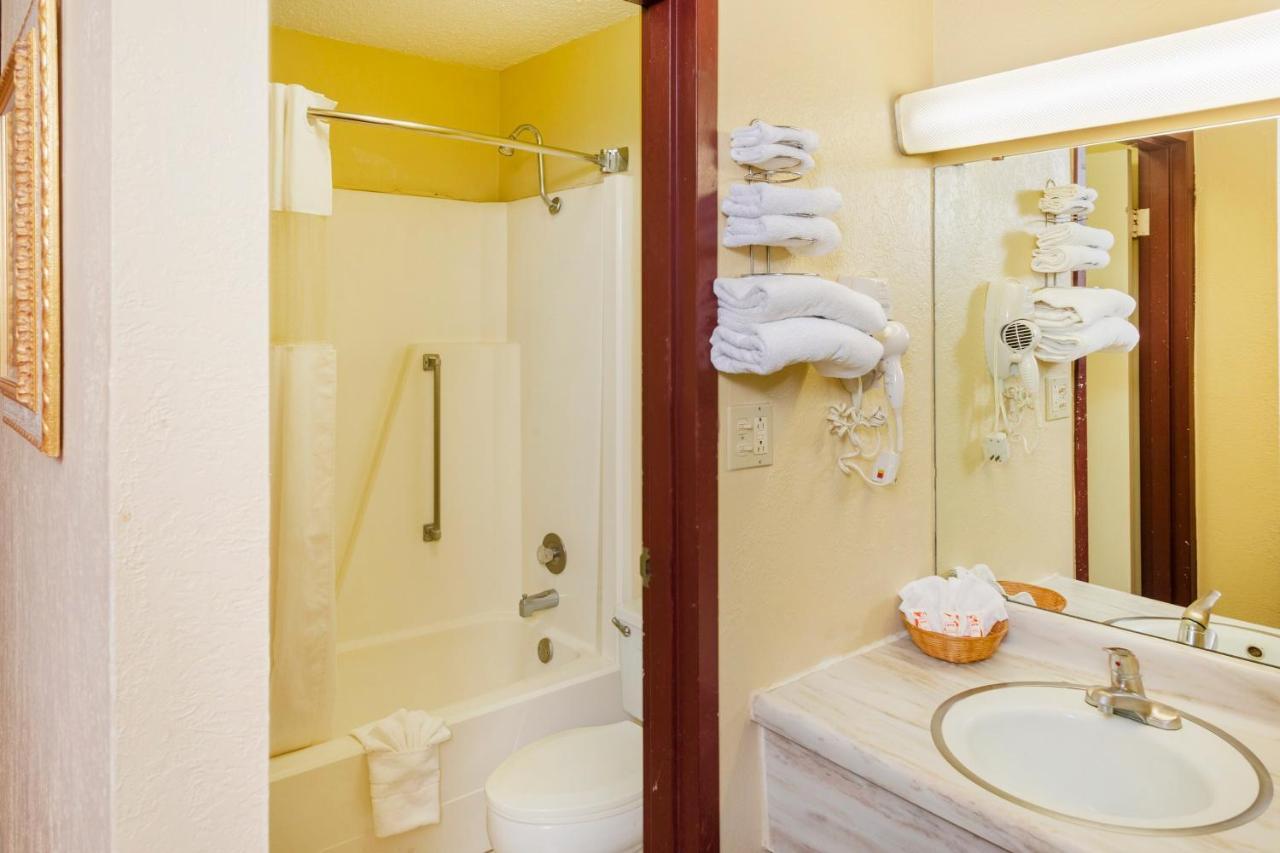 Oyo Hotel Guymon Ok Us-64 Екстериор снимка