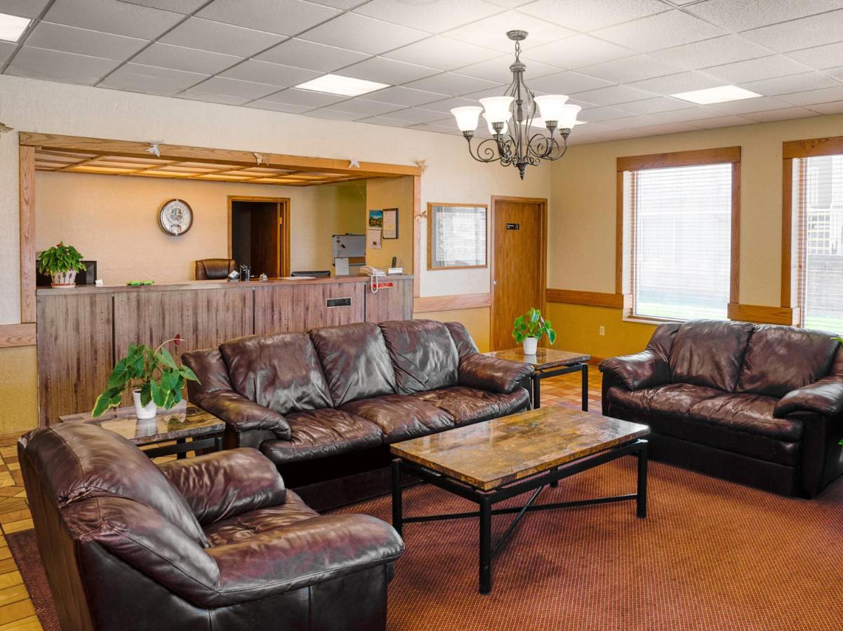 Oyo Hotel Guymon Ok Us-64 Екстериор снимка