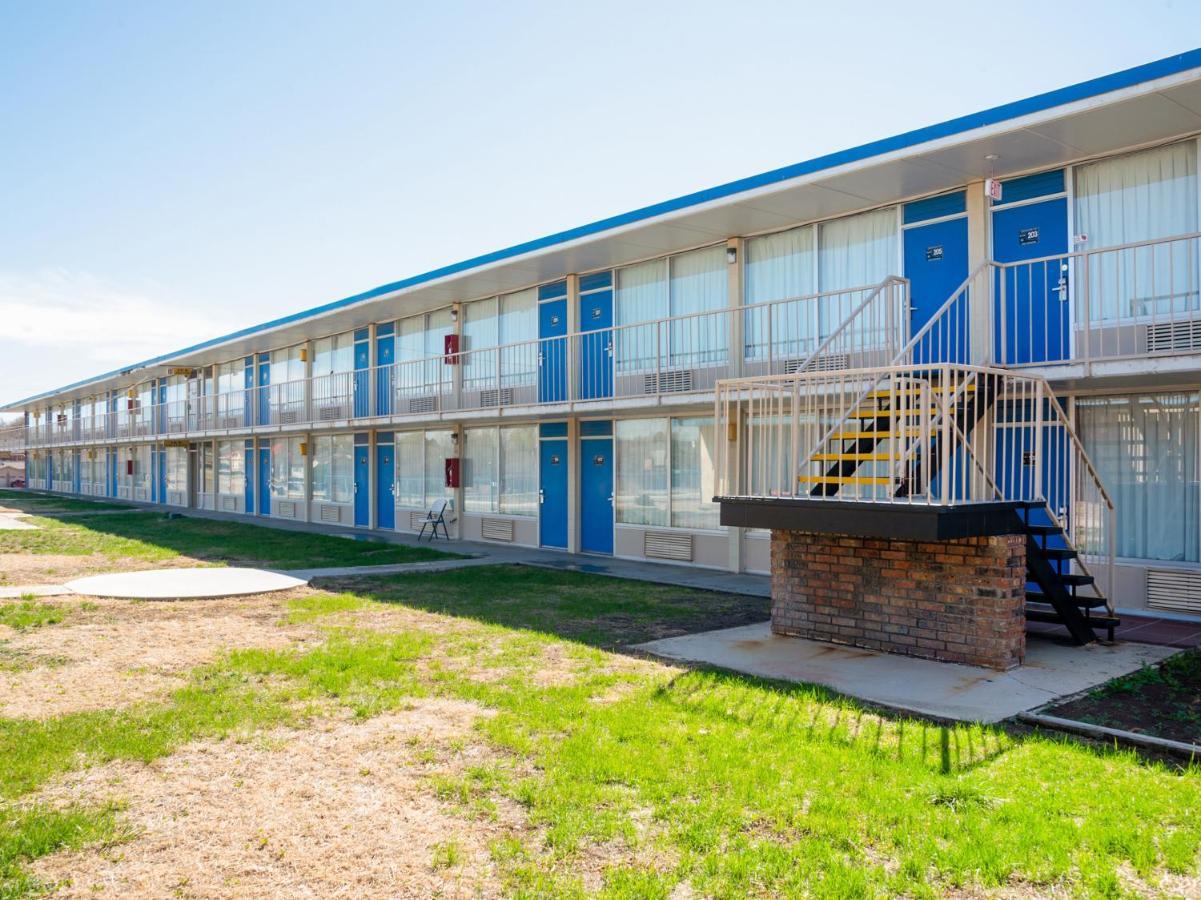 Oyo Hotel Guymon Ok Us-64 Екстериор снимка