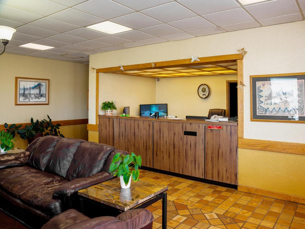Oyo Hotel Guymon Ok Us-64 Екстериор снимка