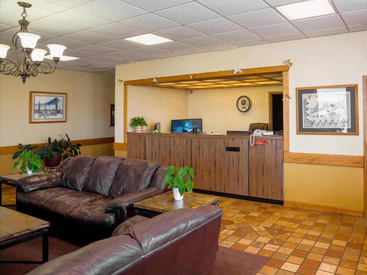Oyo Hotel Guymon Ok Us-64 Екстериор снимка